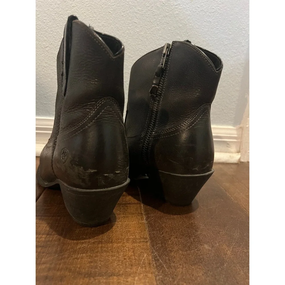 Ariat Black Leather Ankle Cowboy Western Zip‎ Up Boots Size 6